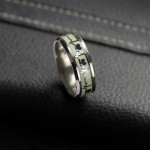 Silver-Plated Heartbeat Finger Ring